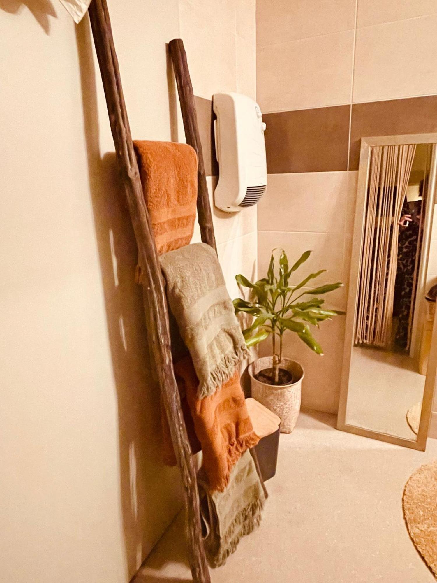 Chambre Boheme Chez Rachel Pau Eksteriør billede